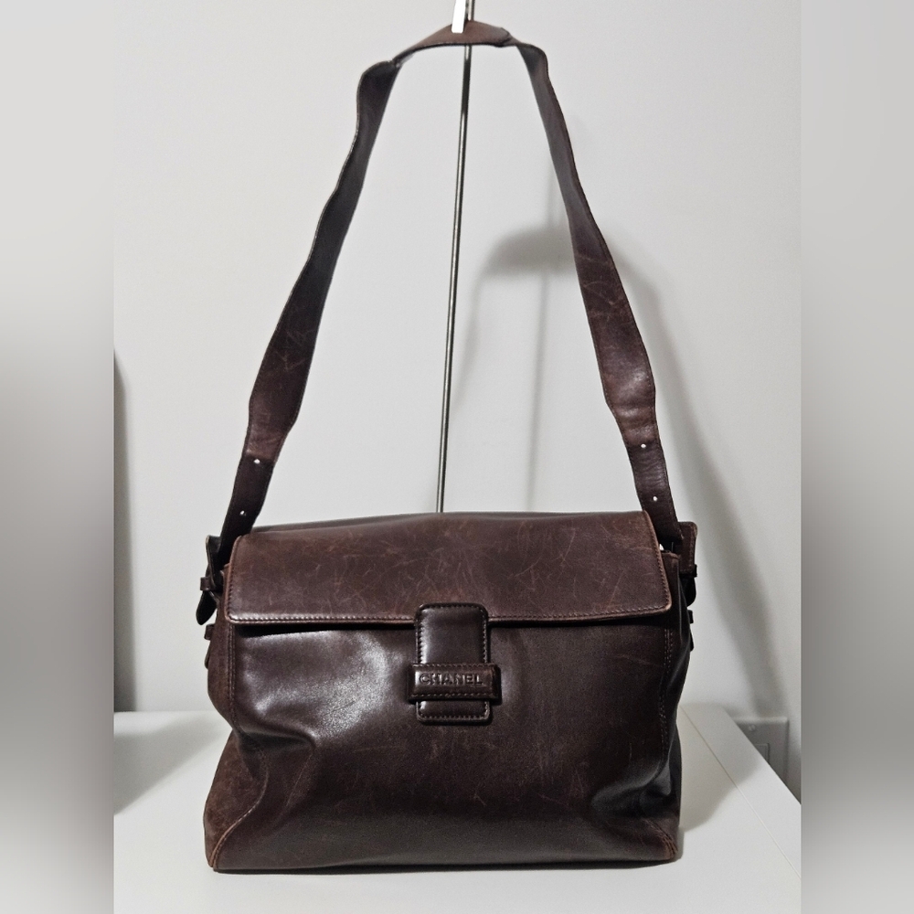 1997-1999 Chanel Brown Leather Messenger Bag